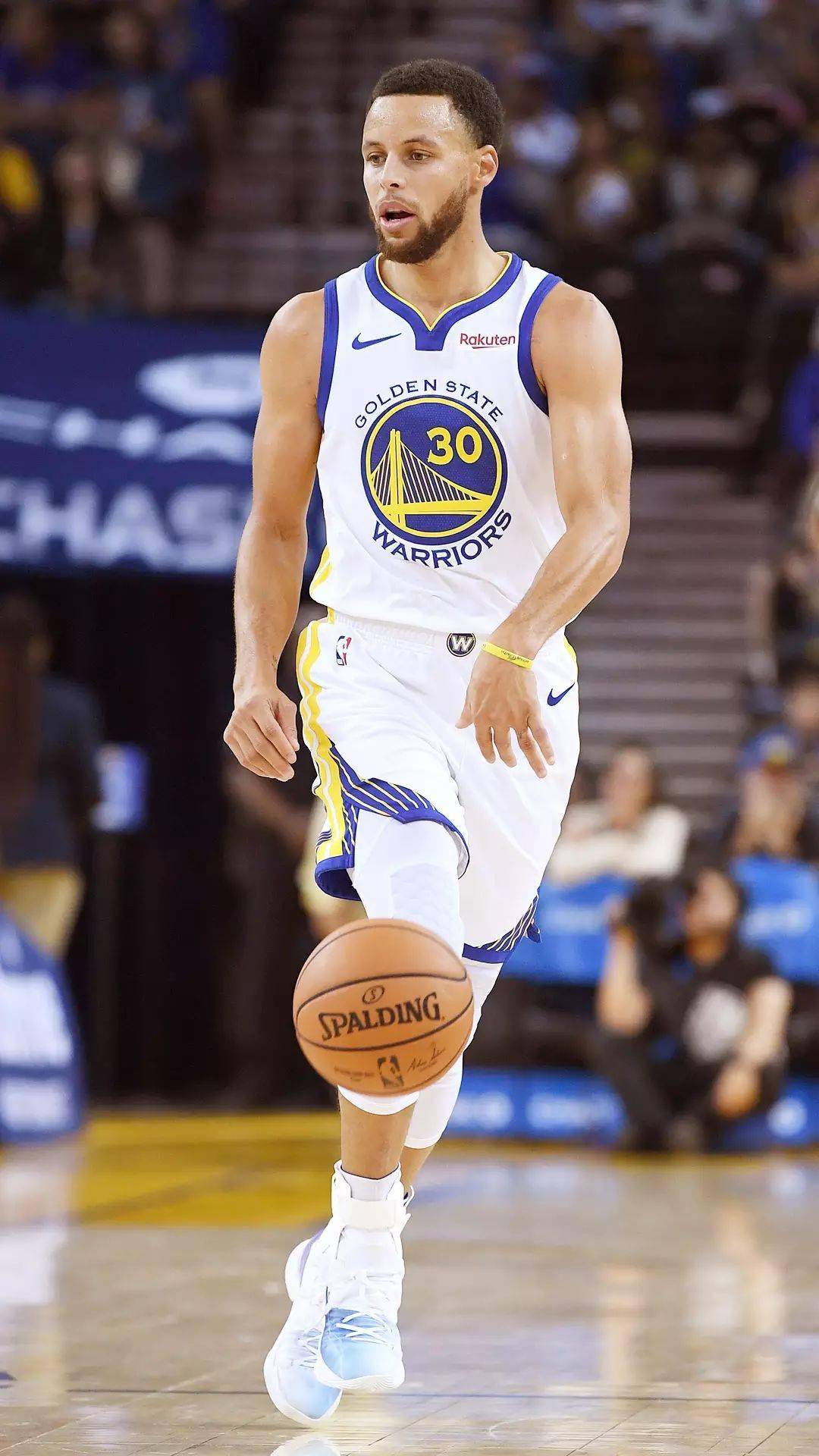 而是被看见 而是被看见